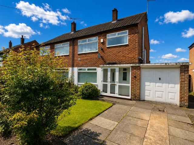 House for sale in Heald Green, Greater Manchester