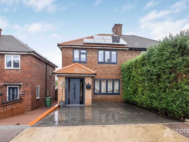 House for sale in Romford, Havering