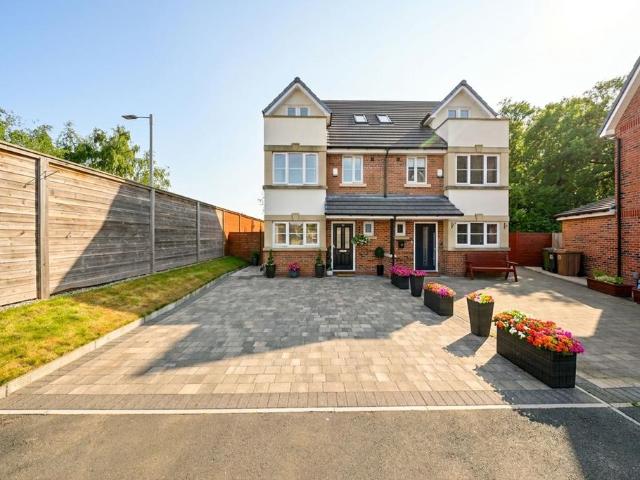 House for sale in Melling, Sefton