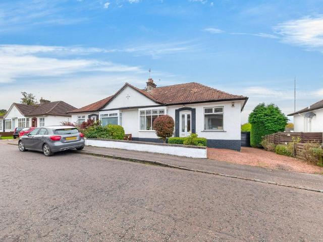 House for sale in Woodlands, Thornliebank