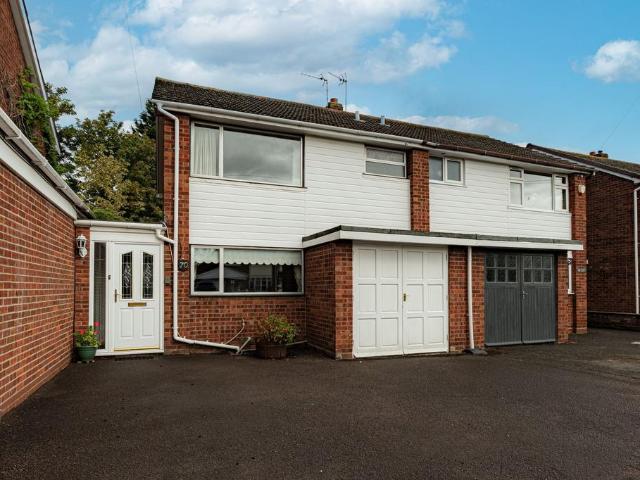 House for sale in Fazeley, Boley Park