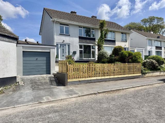 House for sale in Trelander, Penweathers