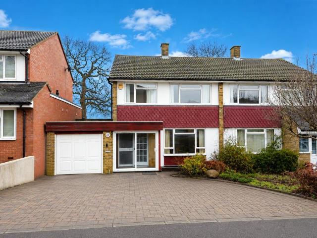 House for sale in Potters Bar, Hertfordshire