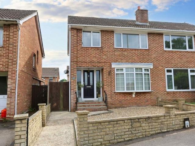 House for sale in Fair Oak and Horton Heath, Helford