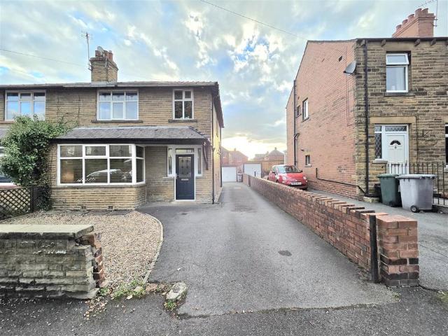 House for sale in Dewsbury, Kirklees