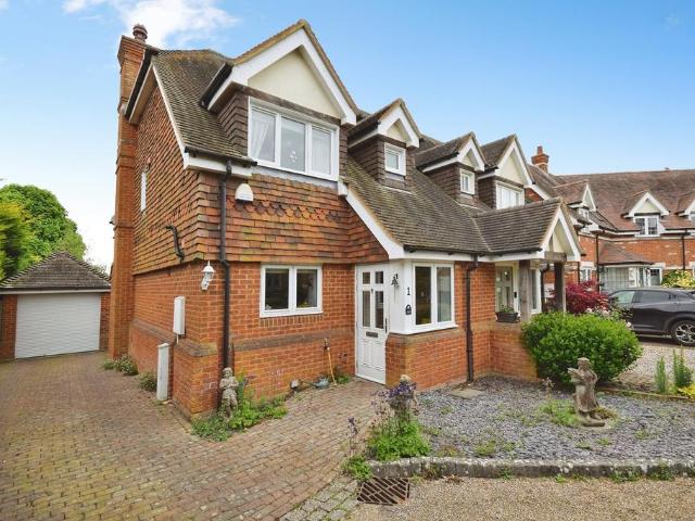 House for sale in Wittersham, Bridgefield
