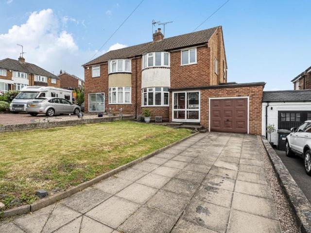 House for sale in Redditch, Worcestershire