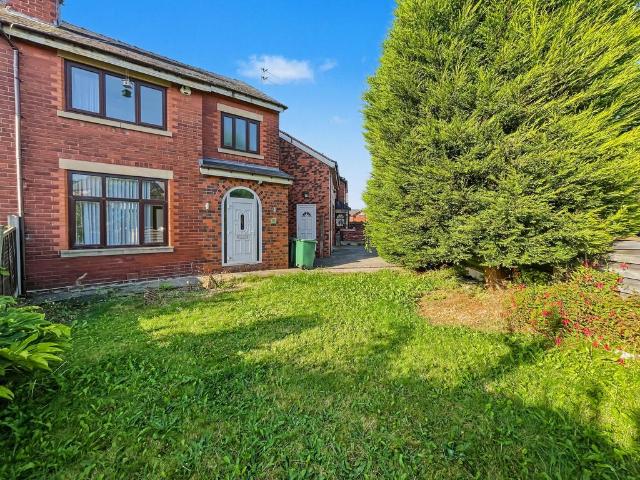 House for sale in Prestwich, Bury
