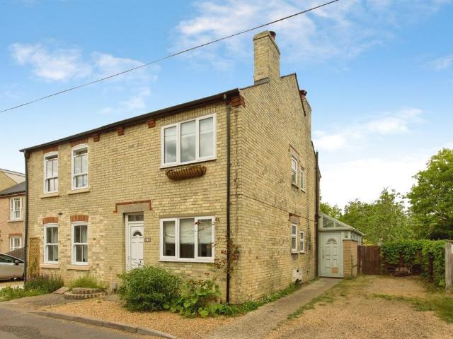 House for sale in Arrington, Cambridgeshire