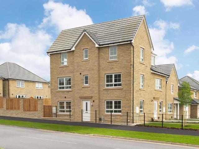 House for sale in Chickenley, Dewsbury