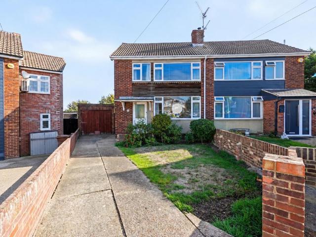 House for sale in Rainham, Gillingham