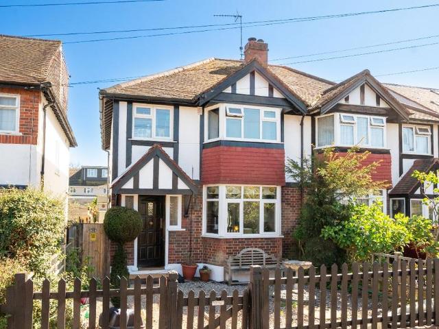 House for sale in Whitton, Greater London