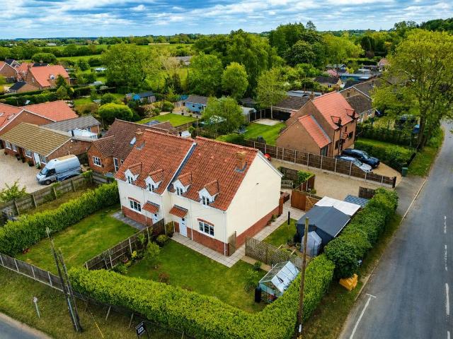 House for sale in East Tuddenham, Norfolk