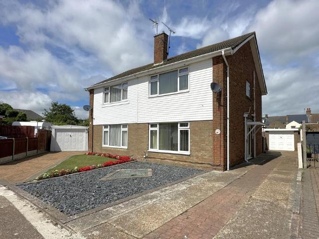 House for sale in Upper Walmer, Ash