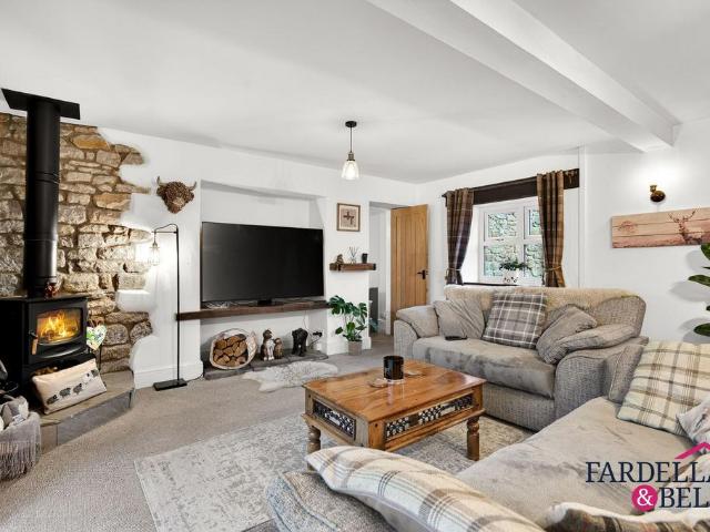 House for sale in Wheatley Lane, Higherford