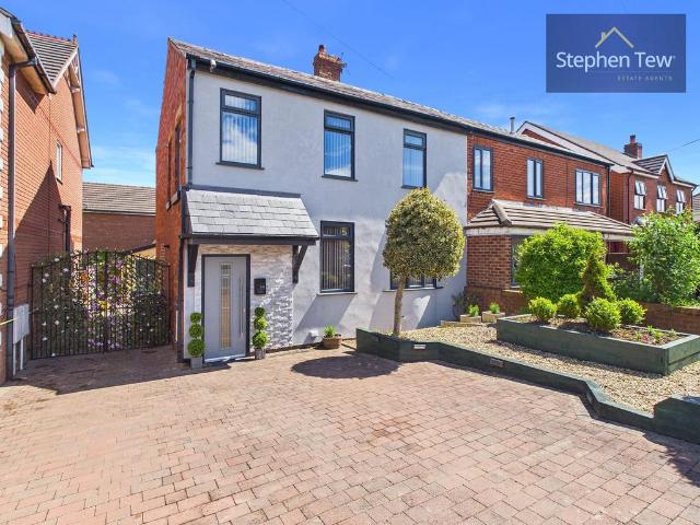 House for sale in Common Edge, Blackpool