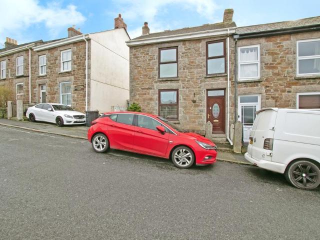 House for sale in Mount Ambrose, Cornwall
