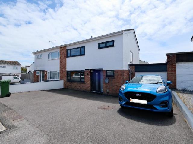 House for sale in Hornsey, Greater London