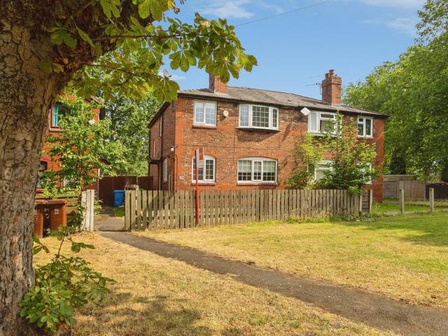 House for sale in Georgia, Greater Manchester