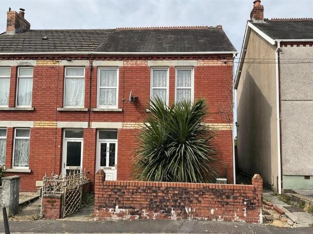 House for sale in Cwmamman, Glanaman