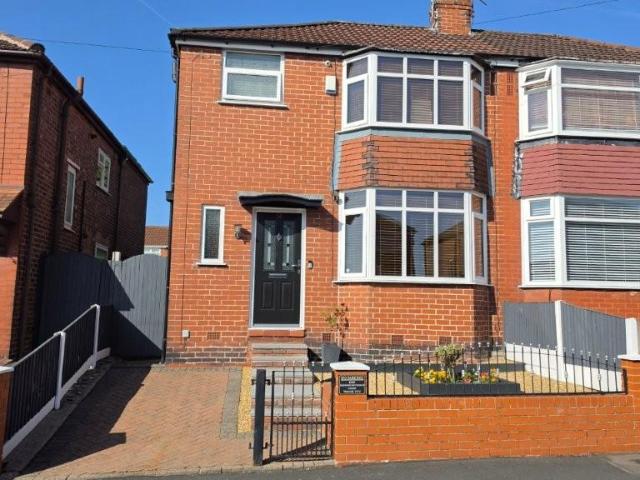 House for sale in Greenheys, Greater Manchester