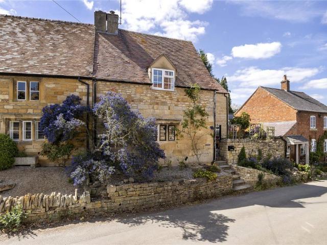 House for sale in Alderminster, Warwickshire