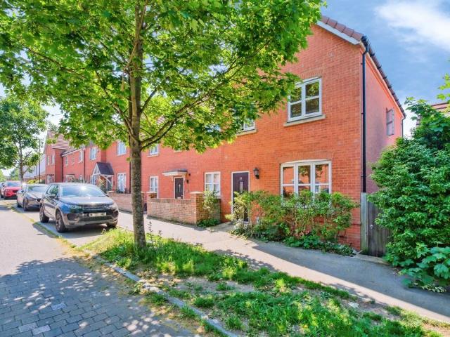 House for sale in Amesbury