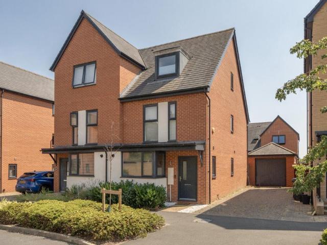 House for sale in Coley Park, Reading