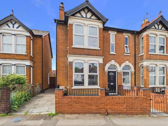House for sale in Gloucester, Gloucestershire
