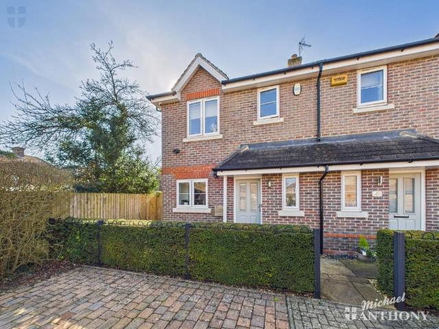 House for sale in Broughton, Aylesbury