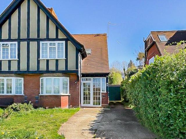 House for sale in South Mimms and Ridge, South Mimms