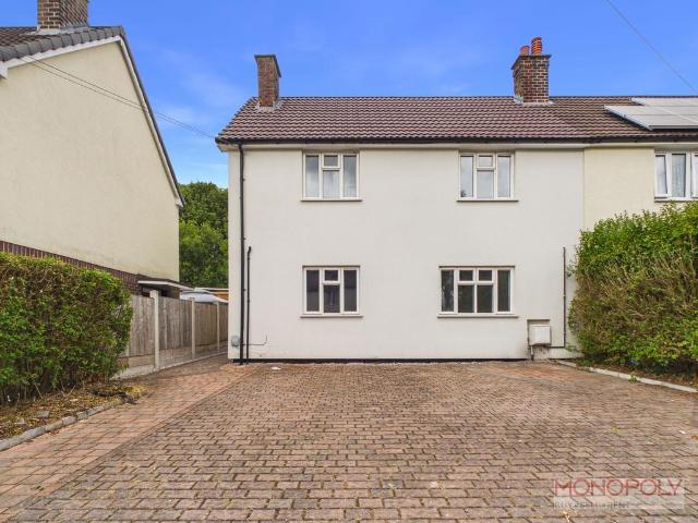 House for sale in Minera, Wales
