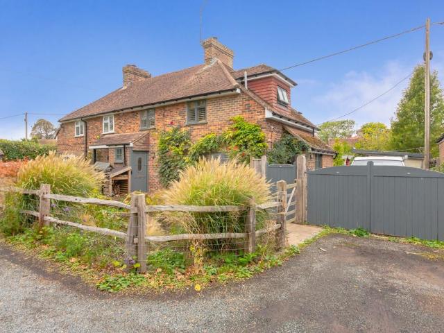 House for sale in Broyle Side, Lewes