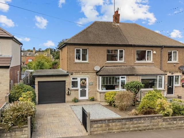 House for sale in Rastrick, Calderdale