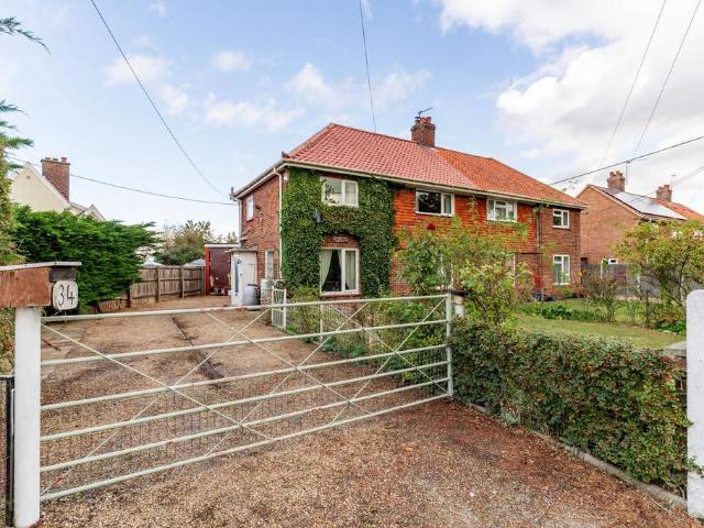 House for sale in Beckhithe, South Norfolk