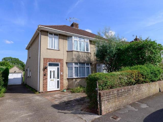House for sale in Downend, Moorend