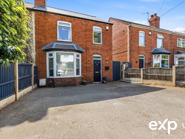 House for sale in Potters Corner, East Midlands