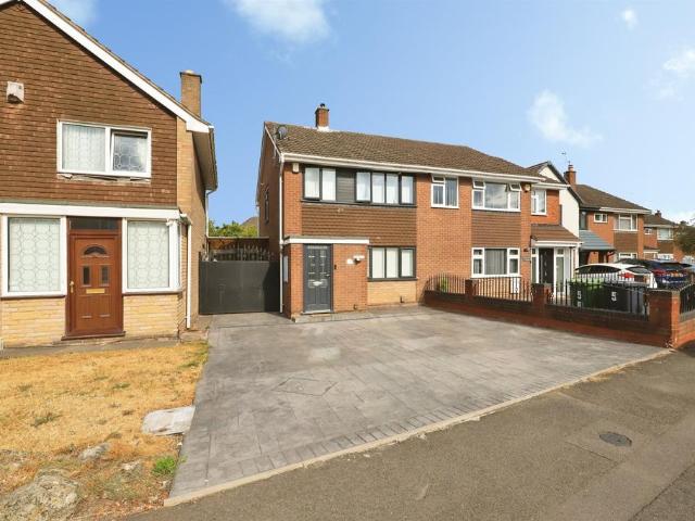 House for sale in West Midlands