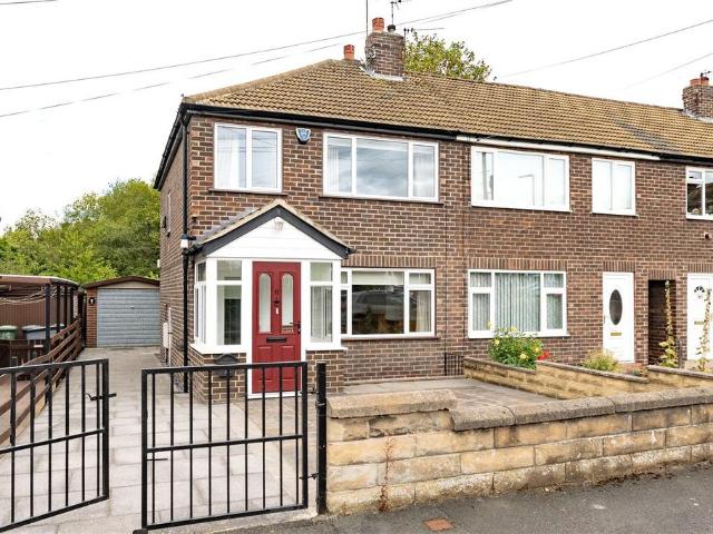 House for sale in Woodlesford, West Yorkshire