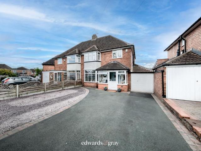 House for sale in Castle Bromwich, West Midlands