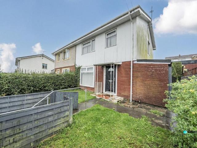 House for sale in Nangreaves, Wales