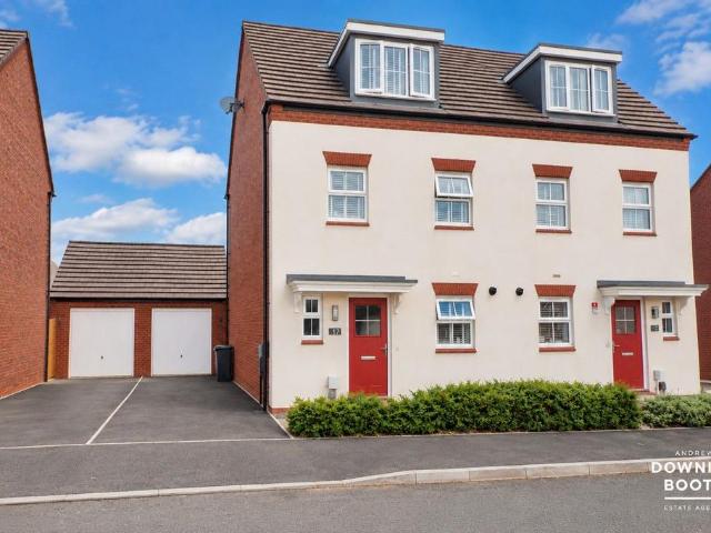 House for sale in Fradley, Lichfield
