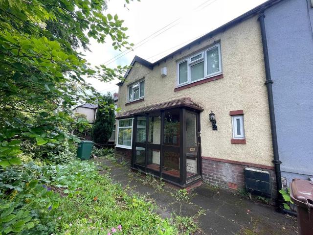 House for sale in Kirkhams, Bury