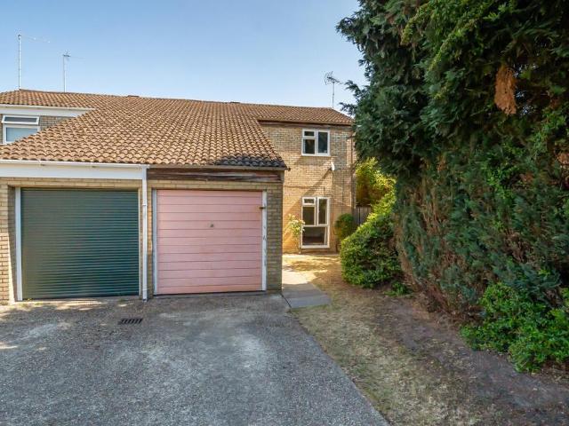 House for sale in Easthampstead, Bracknell