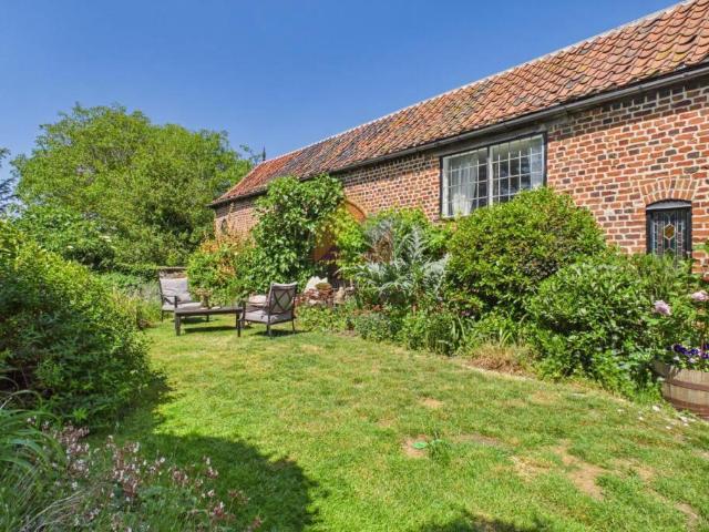 House for sale in Sudbury, Chelmondiston