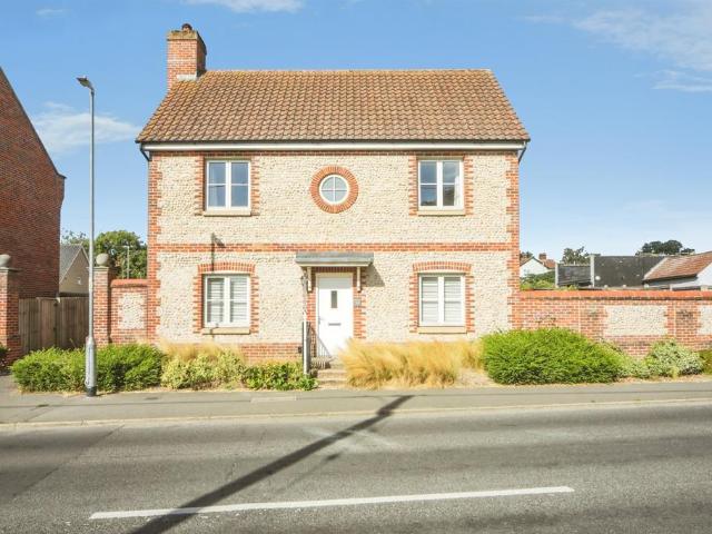 House for sale in Eastbridge, Suffolk