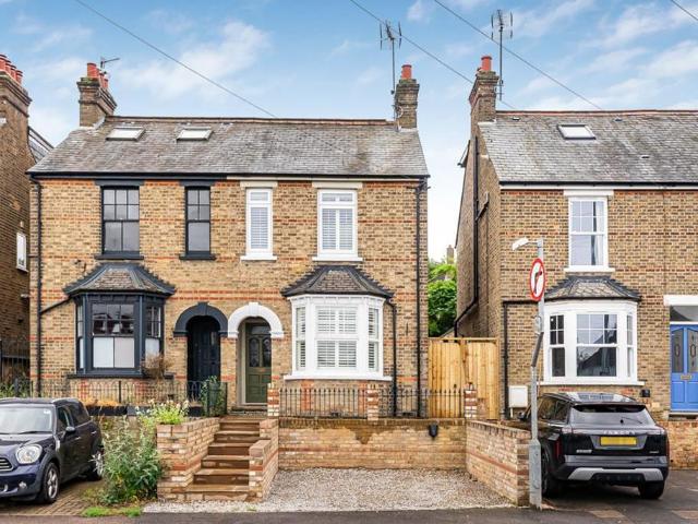 House for sale in Pinehurst, East Hertfordshire