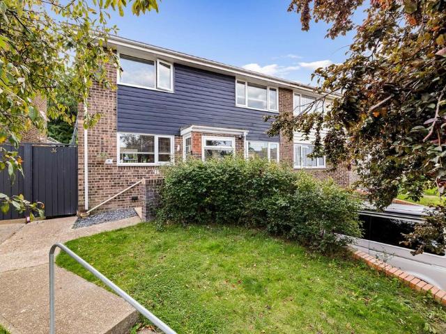 House for sale in Folkestone, Golden Valley