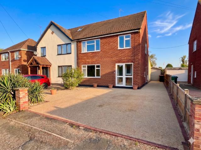 House for sale in Green Park, Milton Keynes