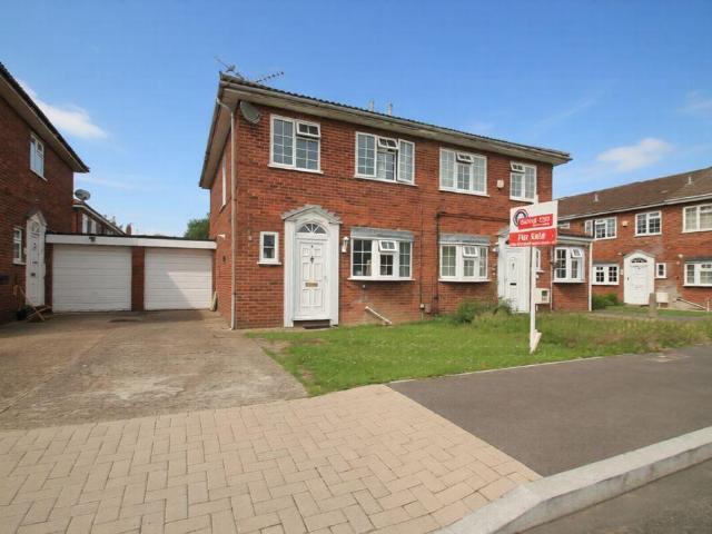 House for sale in Sudbury, Greater London